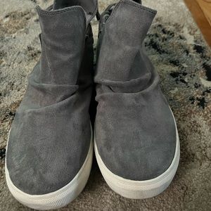 Grey shoes